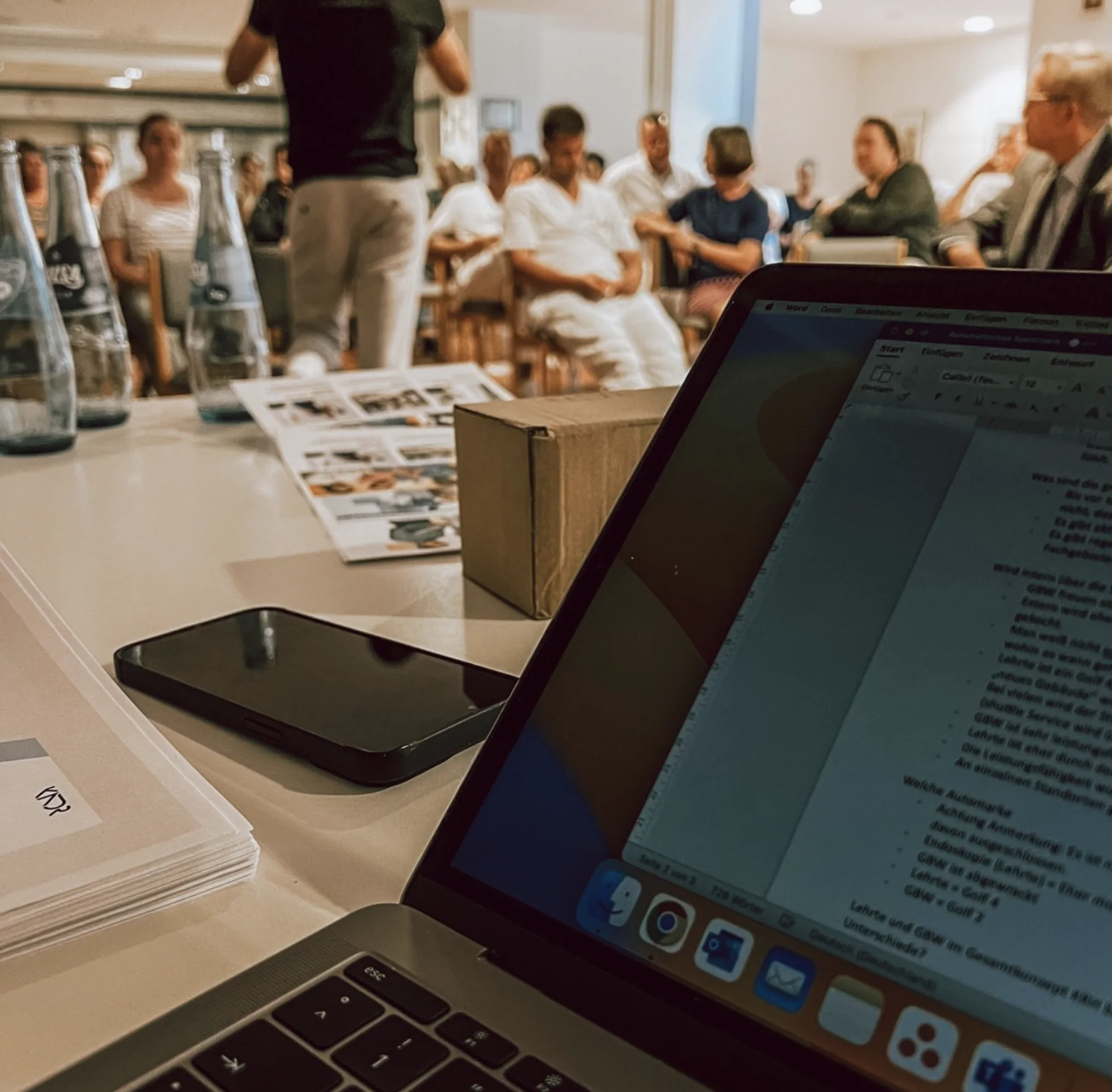 Arbeitsmaterial bei einem Projekttermin mit dem KRH