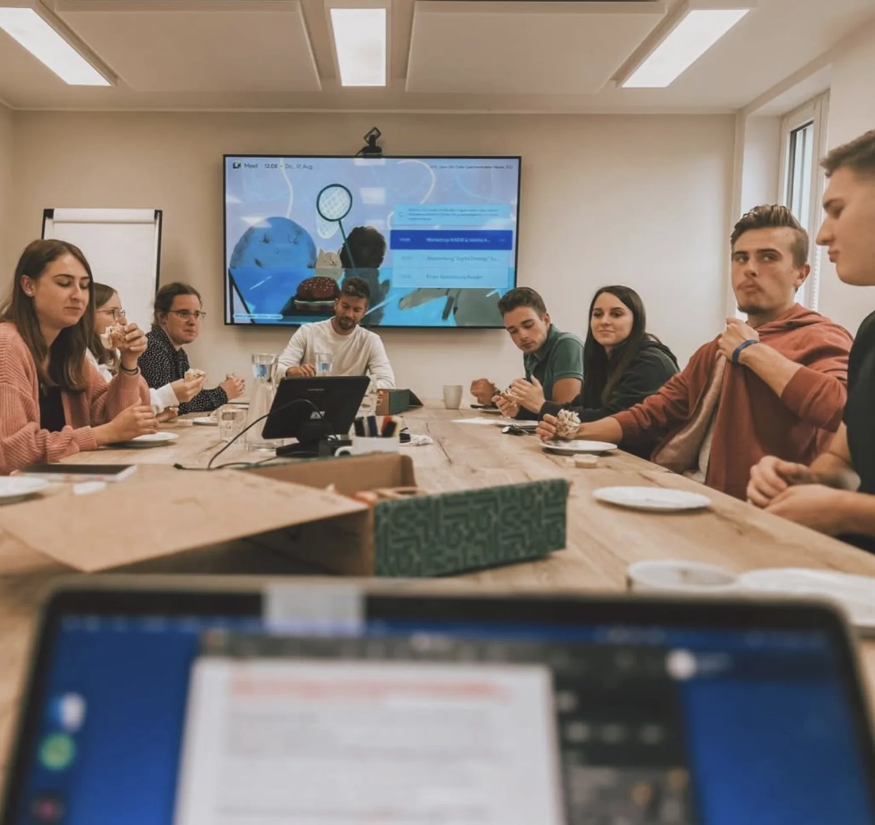 Besprechungsrunde im Projekt mit Veolia